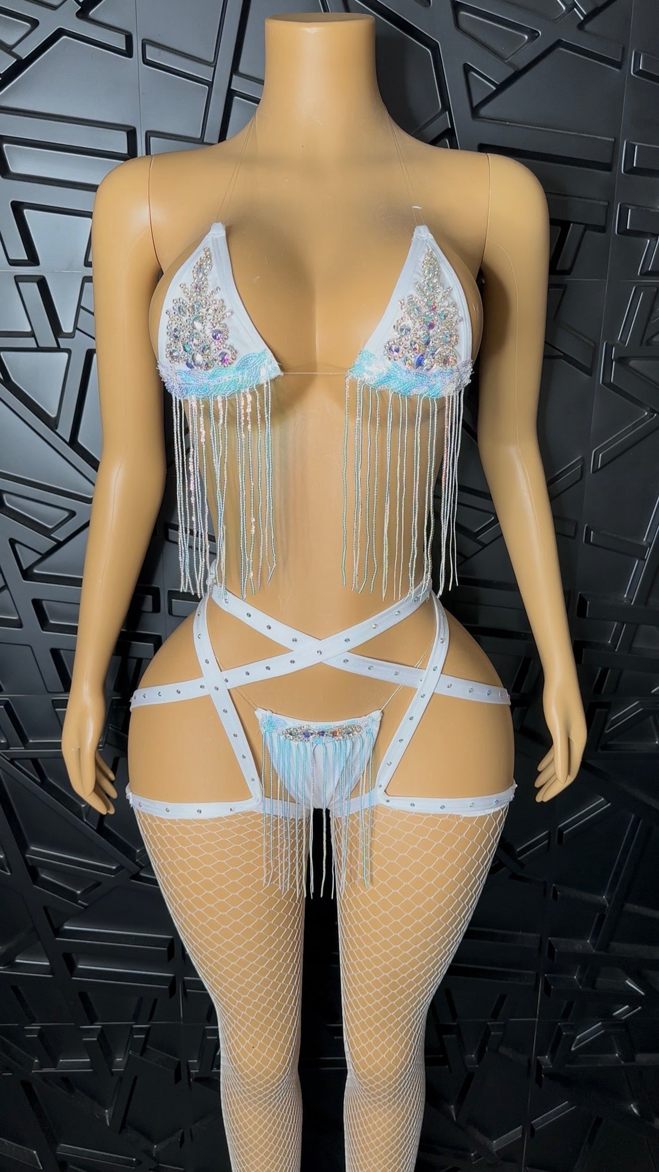 White 4pc Set (Small-Medium)